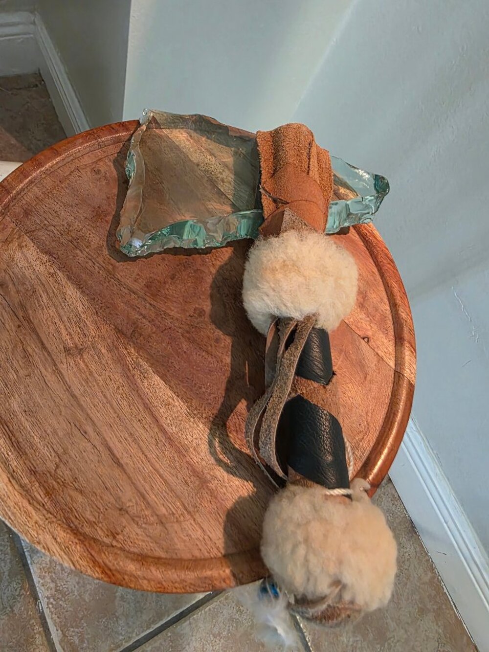 Decorative Native American Style Tomahawk Glass Blade Fur Leather Axe